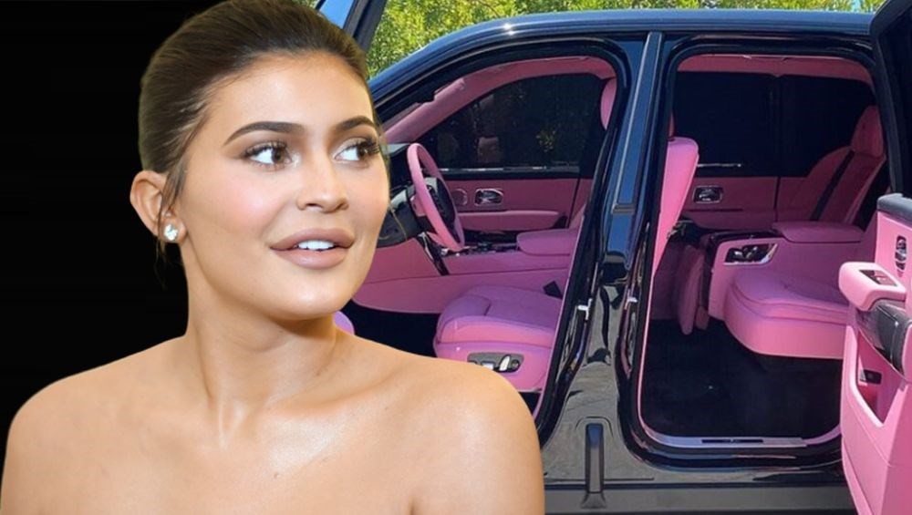Kylie Jenner özel tasarım Rolls Royce'una kavuştu